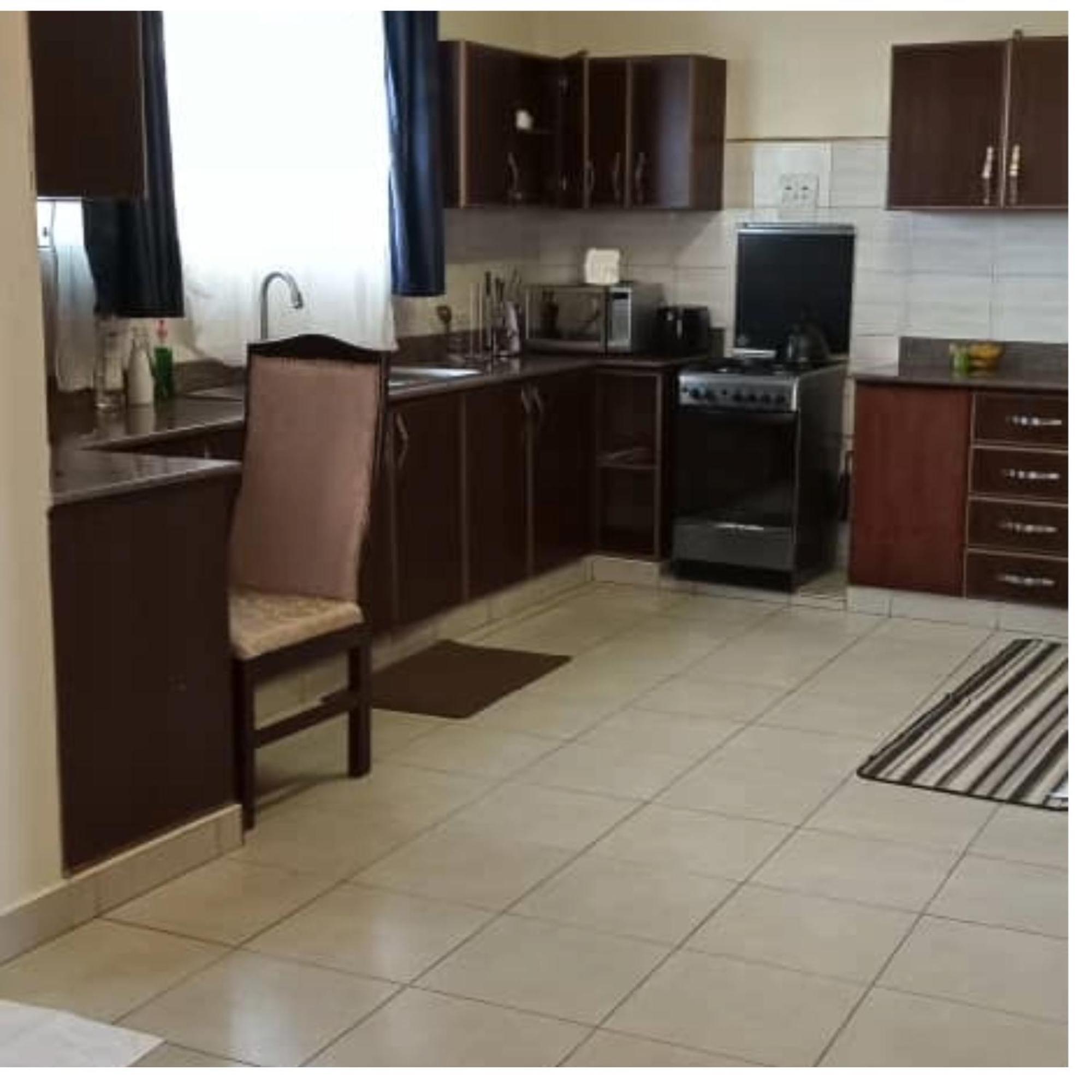 The Abode Apartments Lake View & Breakfast Suite Near Beach Ентебе Екстериор снимка